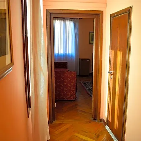 Malibran Отель 3*