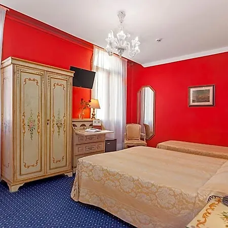 Malibran Отель
