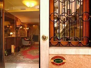 Ξενοδοχείο Malibran 3*